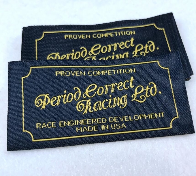 A tela personalizada corte do calor etiqueta etiquetas da roupa costura dentro para camisas do vestuário T